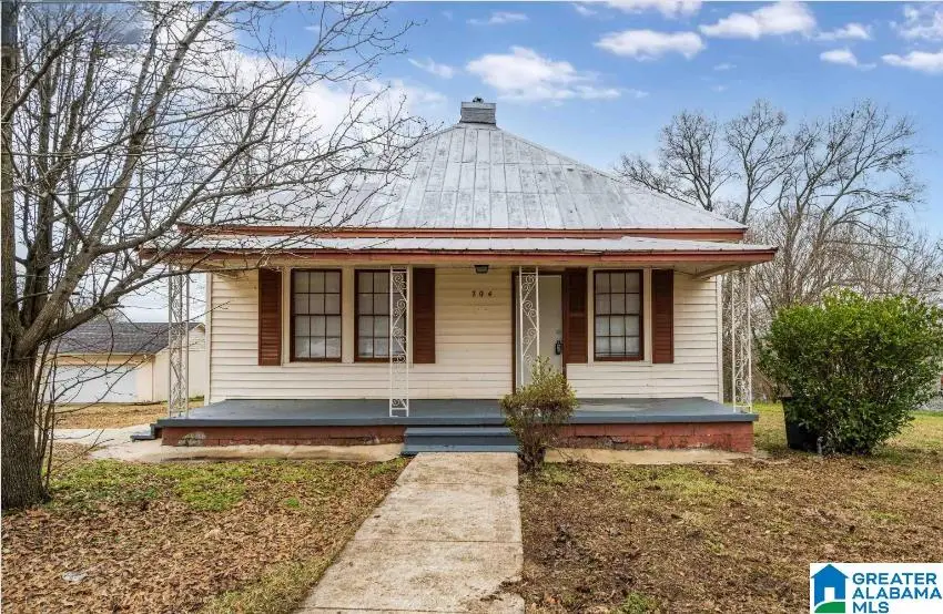 704 AVENUE I, Bessemer, AL 35020 - #1