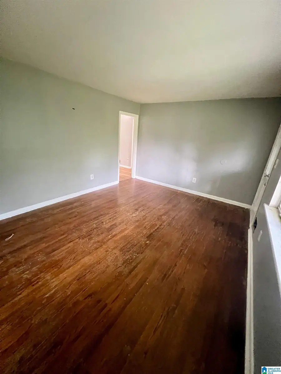 1913 DAY AVENUE, Tarrant, AL 35217 - #3