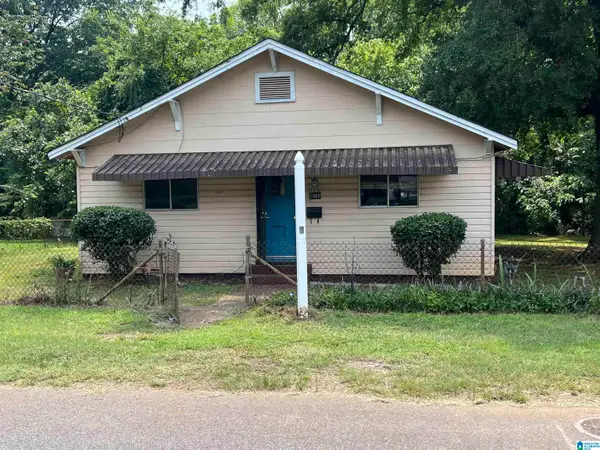 2809 PARKLAWN AVENUE SW, Birmingham, AL 35211