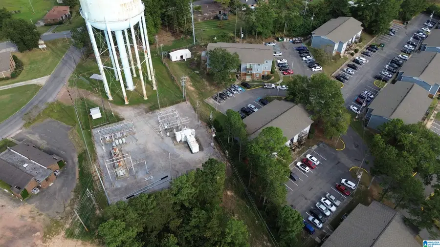 1090 MEDICAL CENTER DRIVE, Bessemer, AL 35020 - #3