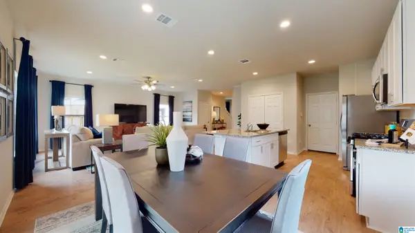 645 JEMISON TRAILS DRIVE, Jemison, AL 35085