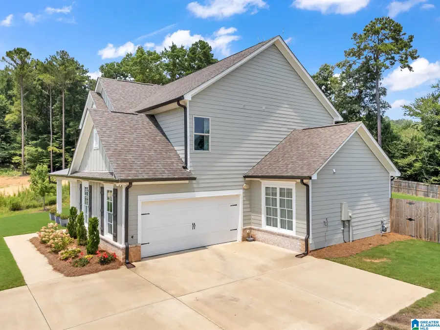 5441 HAYES COVE WAY, Trussville, AL 35173 - #3