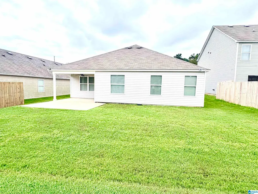 4690 WOODFORD CIRCLE, Bessemer, AL 35022 - #2