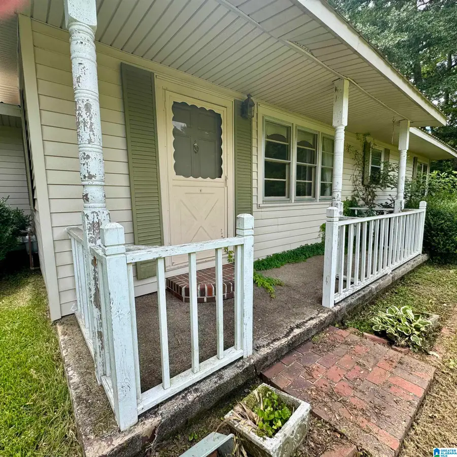 1643 MAIN STREET, Roanoke, AL 36274 - #3