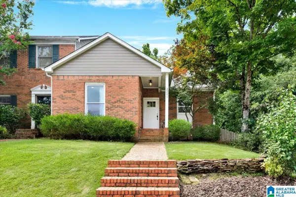 2201 ASCOT LANE, Birmingham, AL 35216