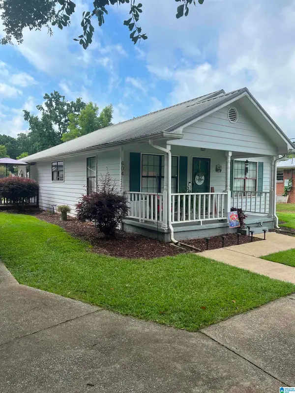 604 ALEXANDRIA ROAD, Weaver, AL 36277
