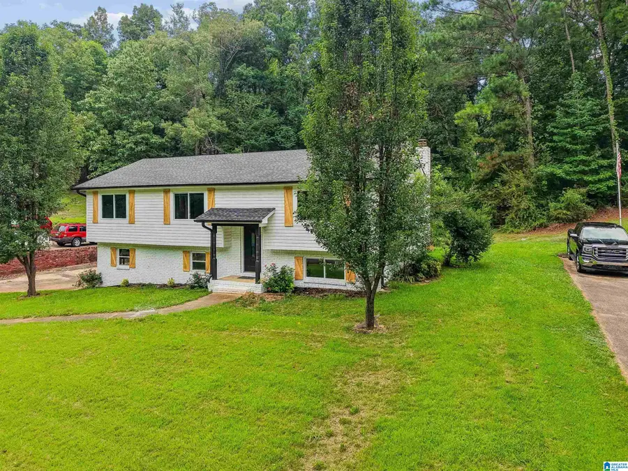 112 SILVERLEAF DRIVE, Trussville, AL 35173 - #3