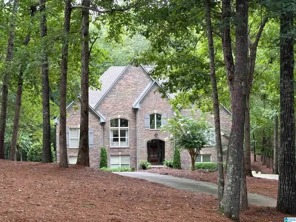 8137 CARRINGTON DRIVE, Trussville, AL 35173