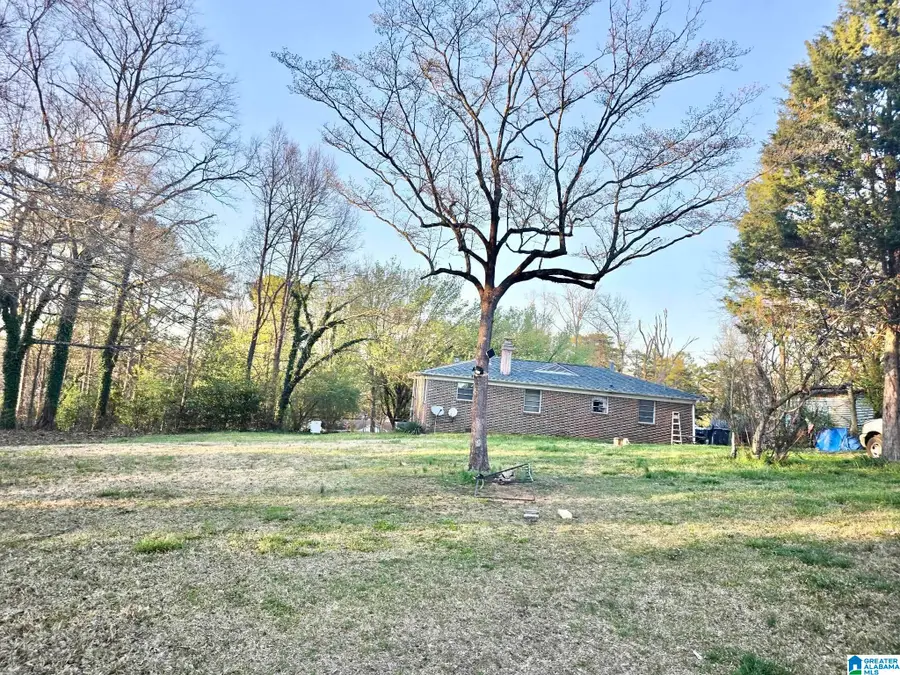 109 26TH AVENUE NE, Center Point, AL 35215 - #2