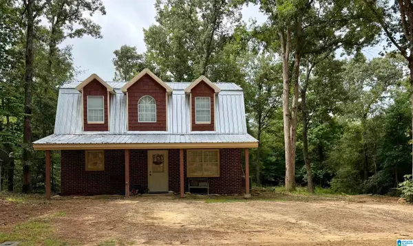 141 WOODCREEK LANE, Pell city, AL 35128