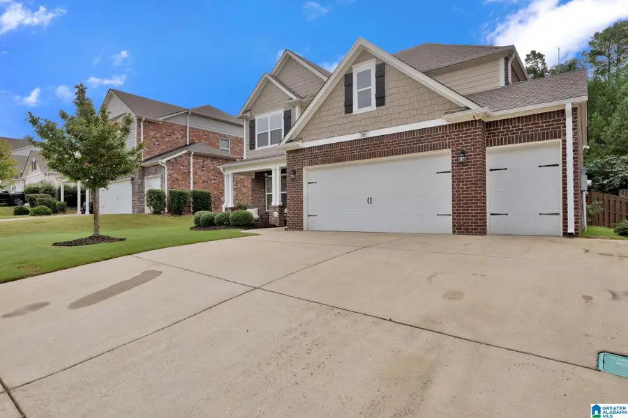 7047 PINE MOUNTAIN CIRCLE, Gardendale, AL 35071 - #3