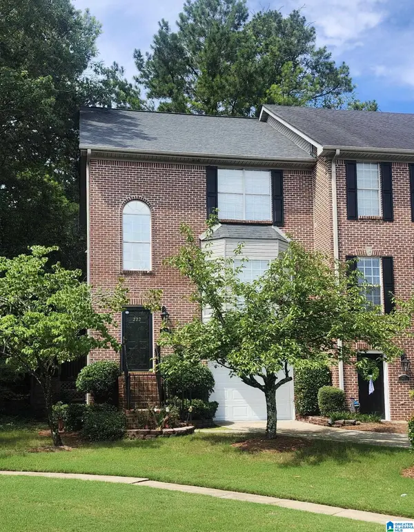 222 MEADOW CROFT CIRCLE, Birmingham, AL 35242