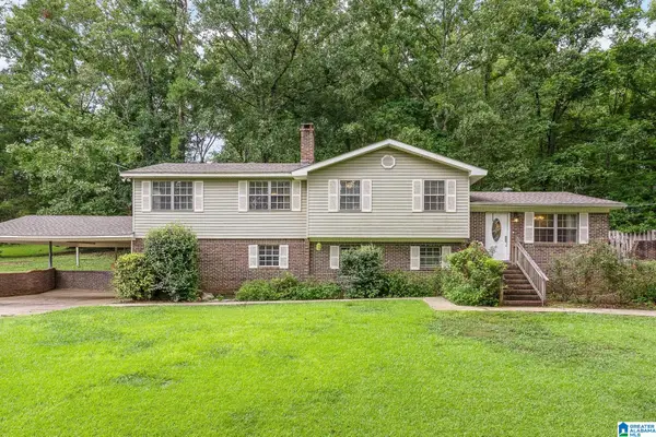 890 COUNTY ROAD 77, Columbiana, AL 35051