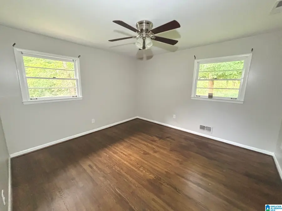 313 26TH AVENUE NE, Center Point, AL 35215 - #2