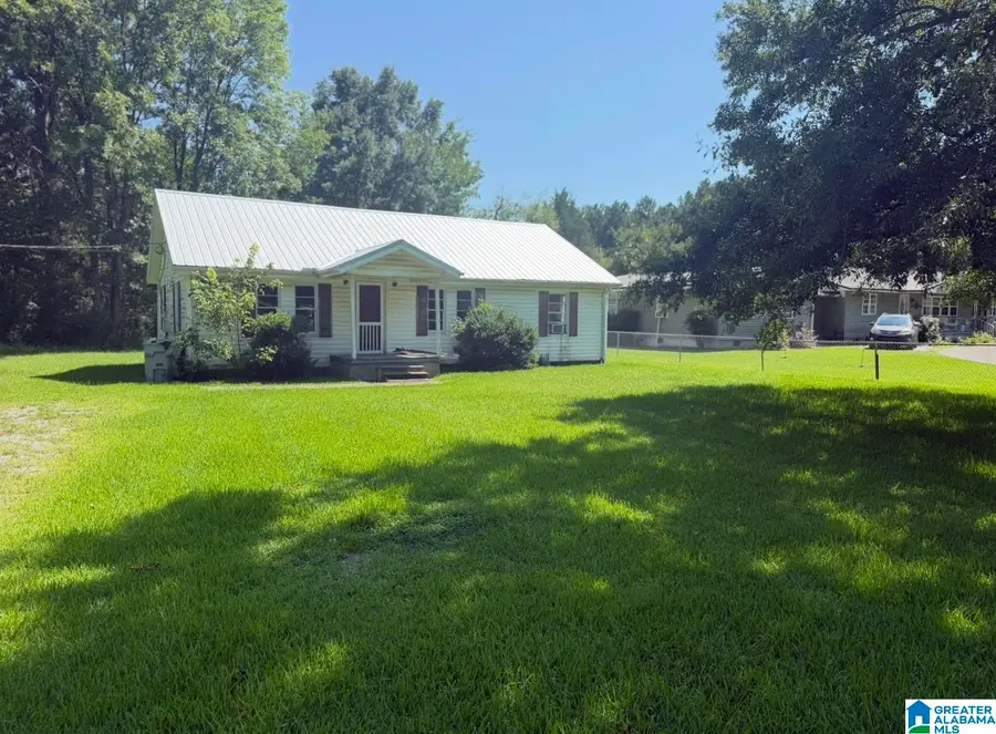 325 W COLLEGE STREET, Columbiana, AL 35186 - #3