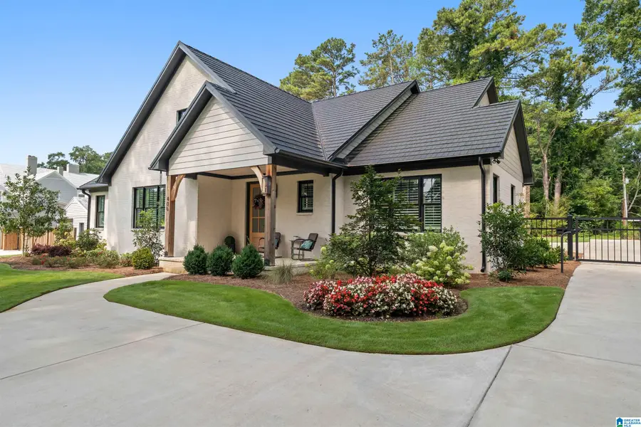 406 N CHALKVILLE ROAD, Trussville, AL 35173 - #3