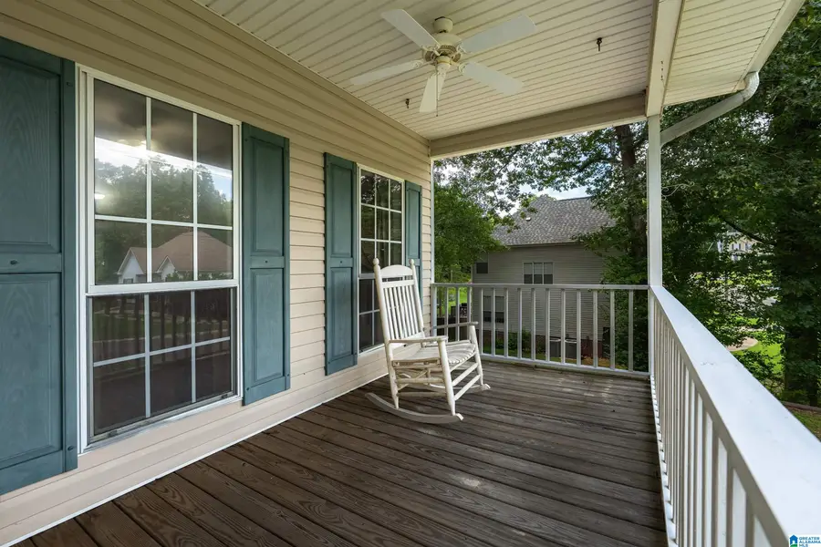 307 HUNTER HILLS CIRCLE, Chelsea, AL 35043 - #2
