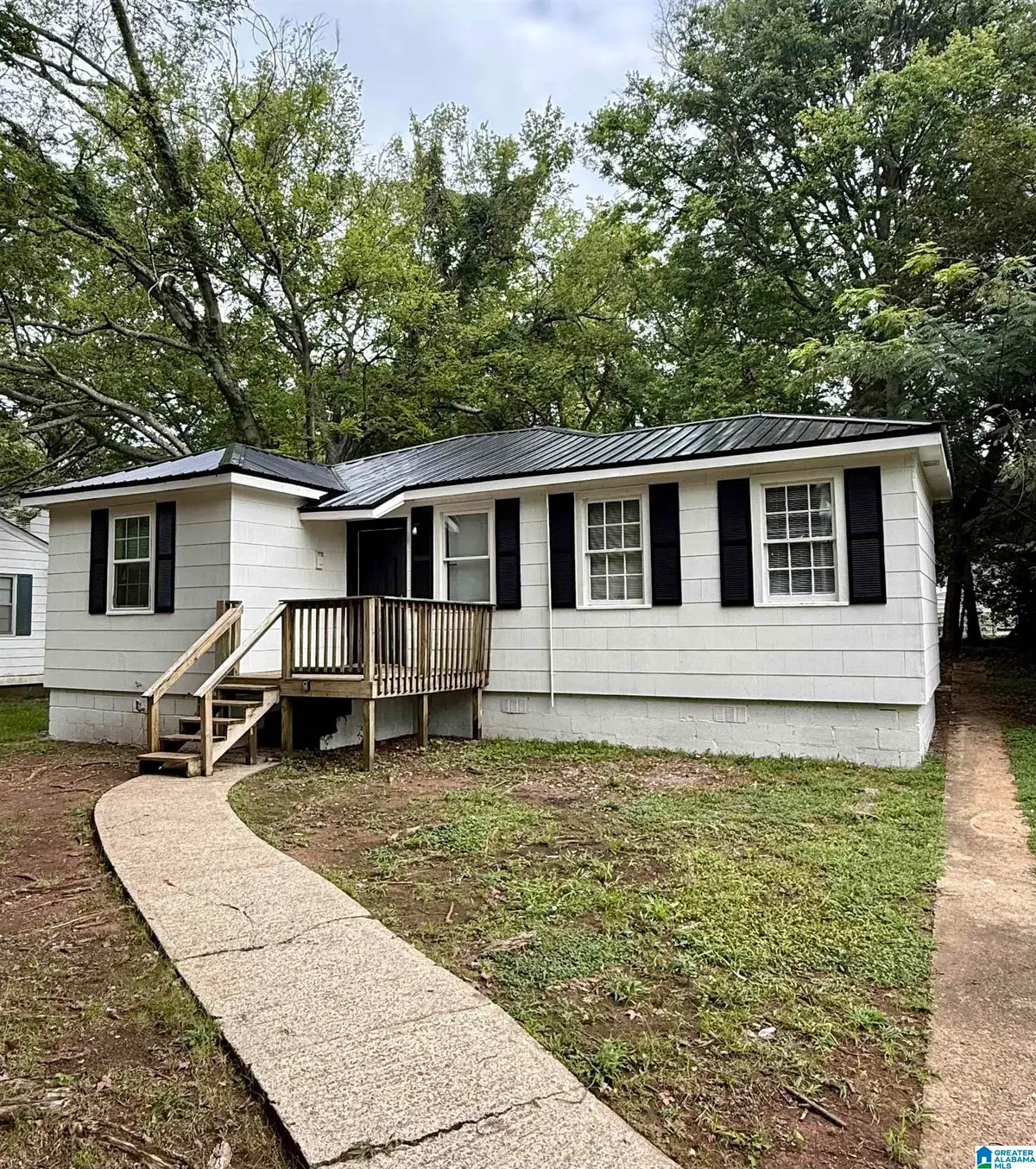 358 MIDWOOD AVENUE, Midfield, AL 35228 - #1