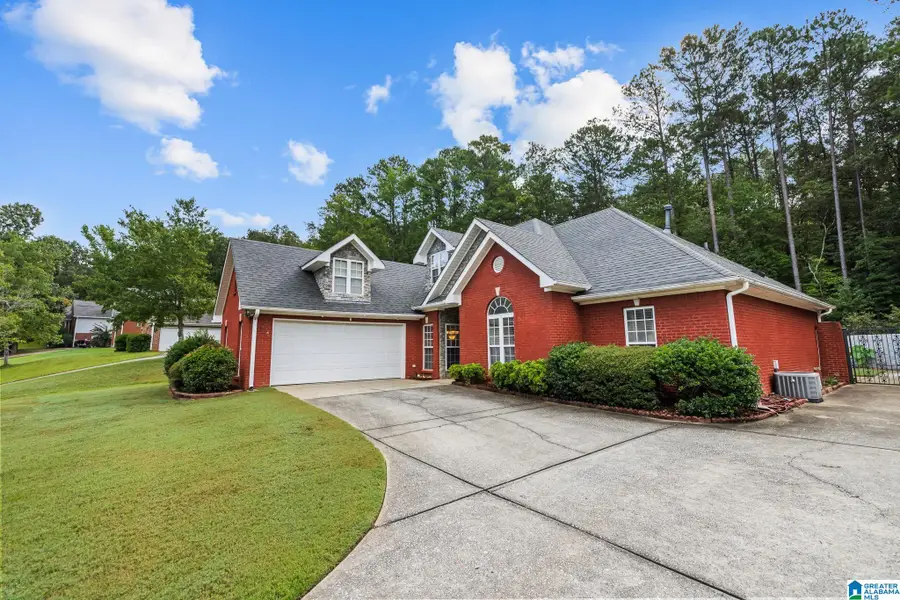 508 SUGARBERRY DRIVE, Maylene, AL 35114 - #3