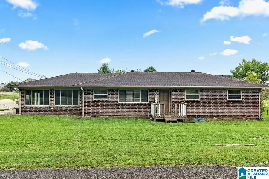 929 5TH WAY, Pleasant Grove, AL 35127 - #2