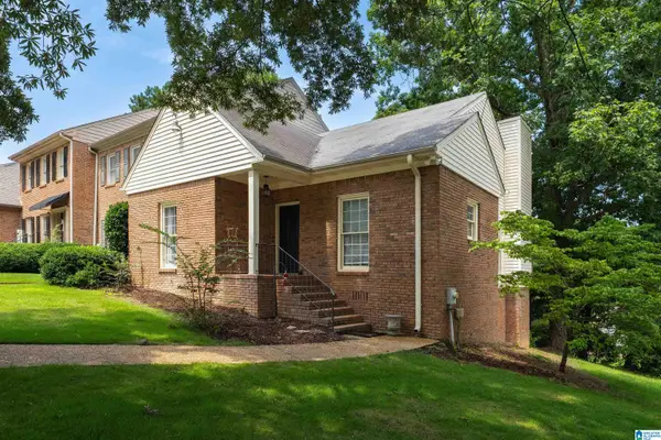 4662 ROUND FOREST DRIVE, Irondale, AL 35213