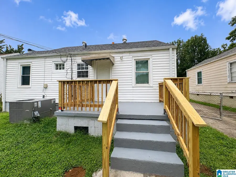 205 JUNE AVENUE, Hueytown, AL 35023 - #2
