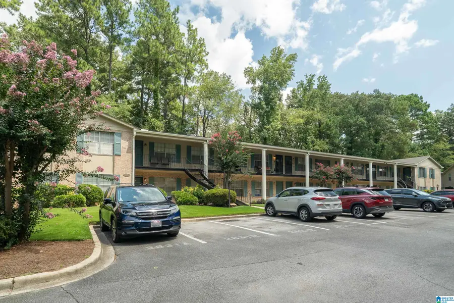 2831 GEORGETOWN DRIVE, Hoover, AL 35216 - #3