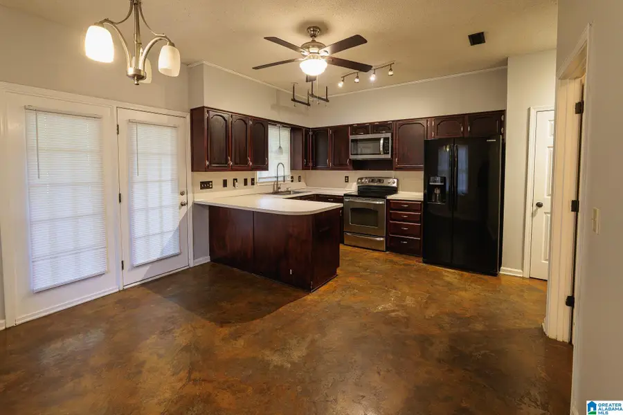 2705 WELLINGTON CIRCLE, Pelham, AL 35124 - #2