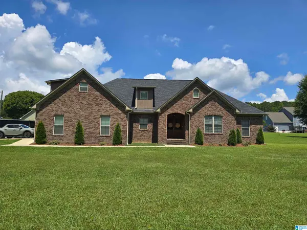18 HICKORY ROAD, Ragland, AL 35131