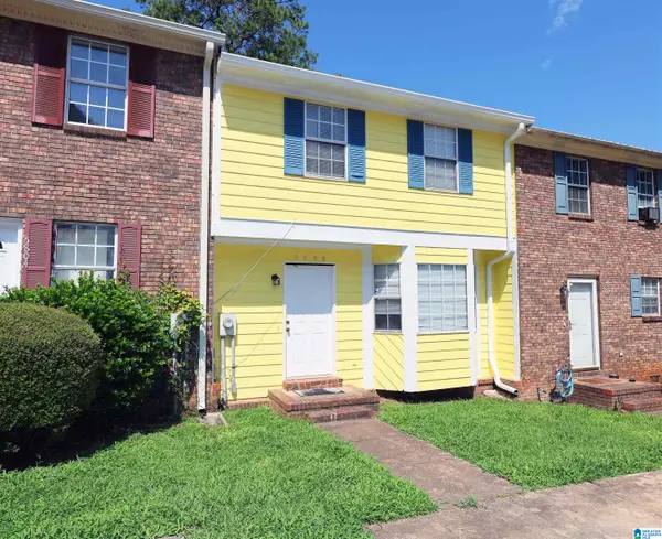 5806 WOODGATE CIRCLE, Anniston, AL 36206