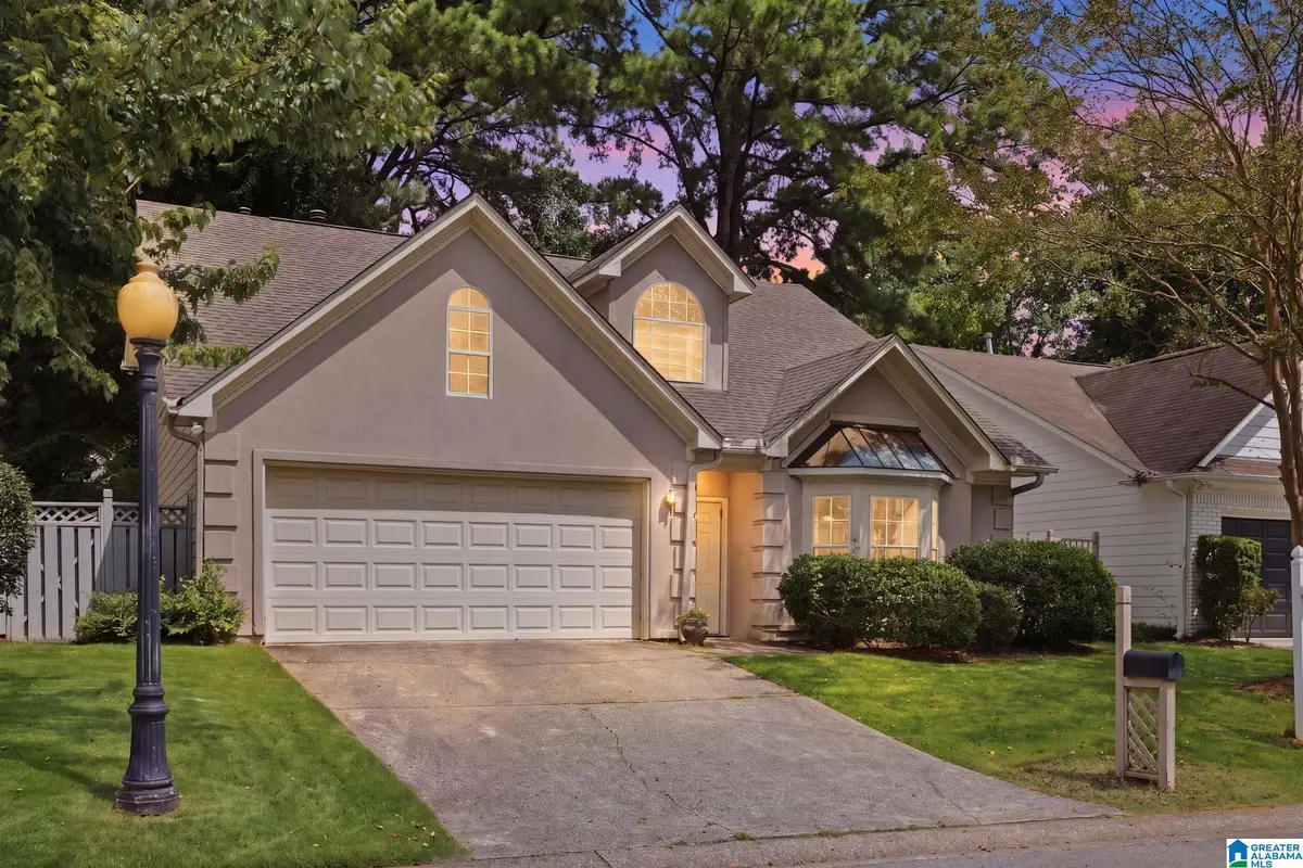 3924 KNOLLWOOD TRACE, Vestavia Hills, AL 35243 - #1