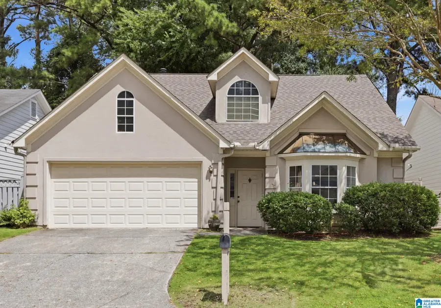 3924 KNOLLWOOD TRACE, Vestavia Hills, AL 35243 - #3