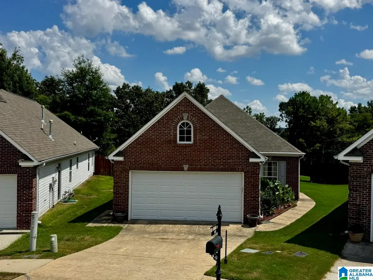 110 HIGH RIDGE TRACE, Pelham, AL 35124 - #1