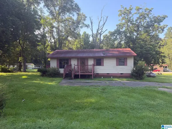 996 DAVIS STREET, Talladega, AL 35160