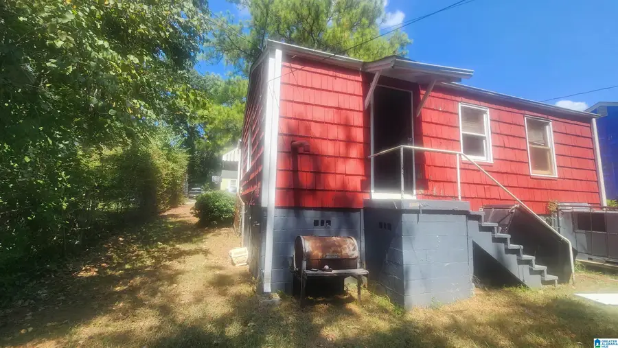 11 WILKES CIRCLE, Midfield, AL 35228 - #3