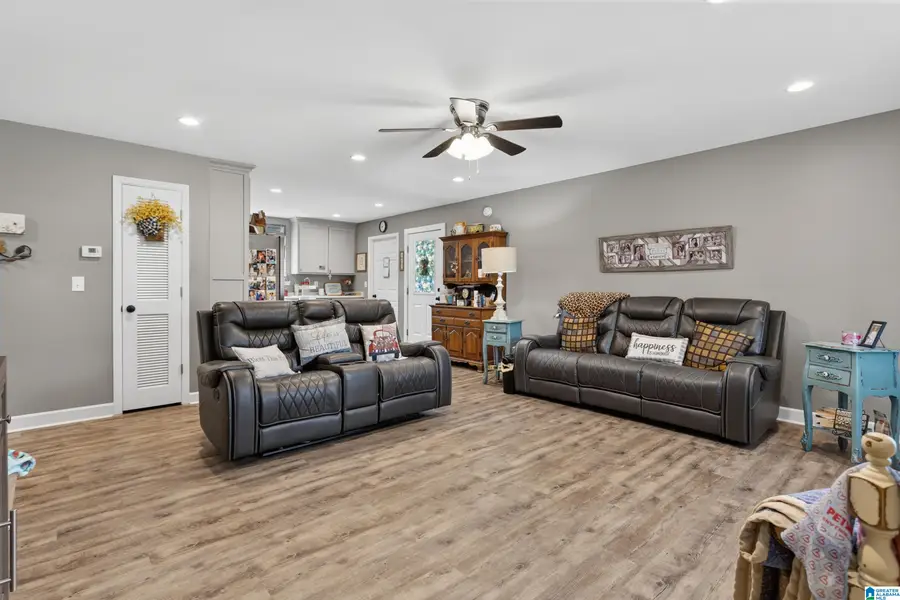 141 COUNTY ROAD 842, Cullman, AL 35057 - #3