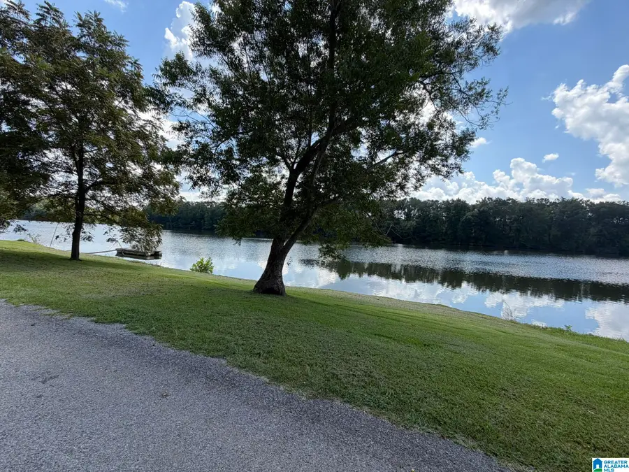 693 CHEROKEE DRIVE, Ragland, AL 35131 - #2