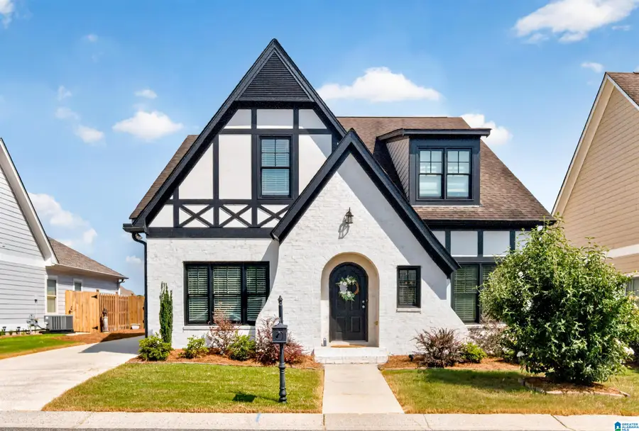 5008 HAWTHORNE PLACE, Chelsea, AL 35043 - #2