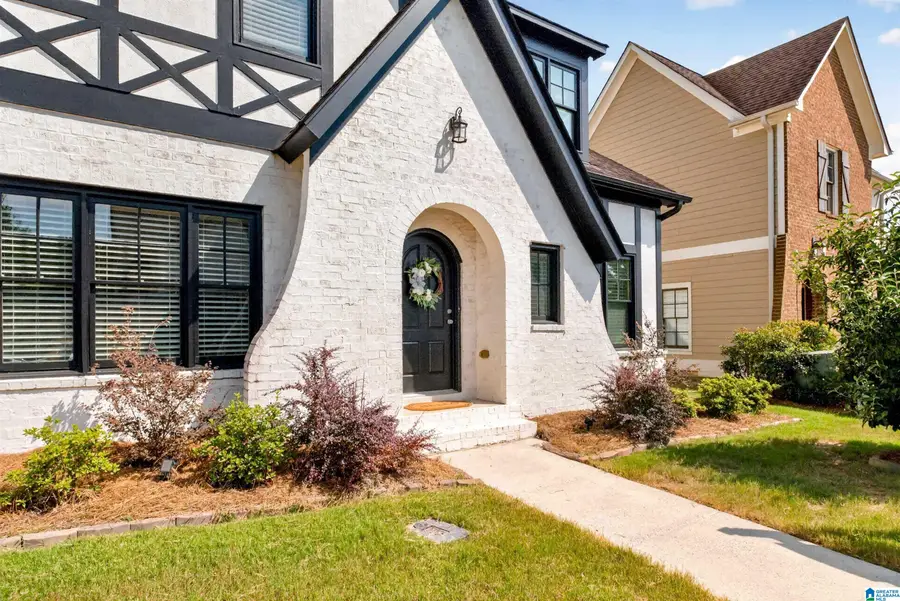 5008 HAWTHORNE PLACE, Chelsea, AL 35043 - #3