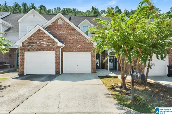1651 SAVANNAH PARK LANE, Birmingham, AL 35216