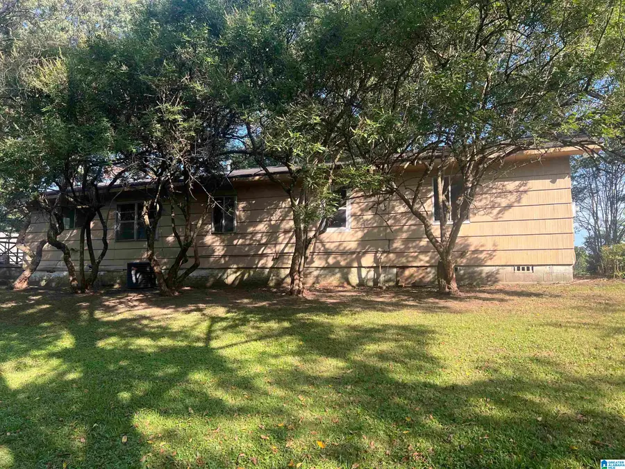 136 MOBILE AVENUE, Trussville, AL 35173 - #3