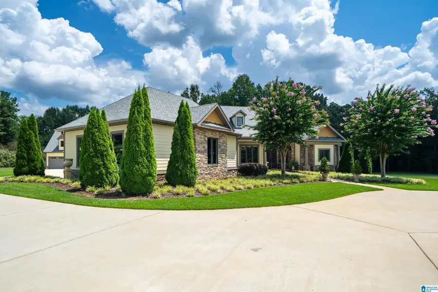 6300 POCAHONTAS ROAD, Bessemer, AL 35022 - #2