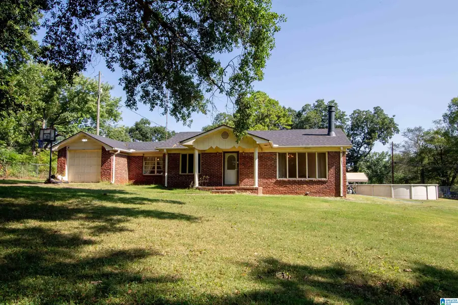 902 7TH AVENUE, Midfield, AL 35228 - #2