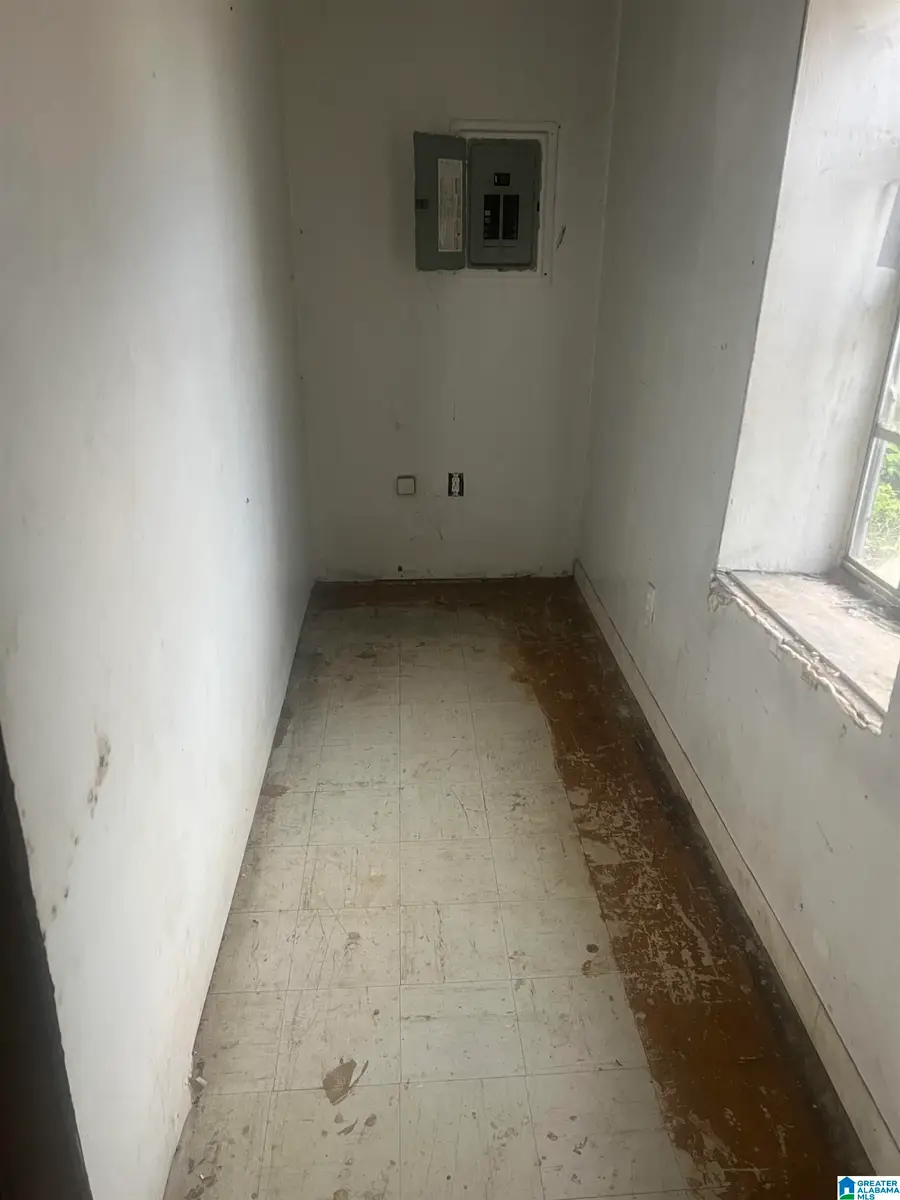 1917 FRANCIS AVENUE, Birmingham, AL 35211 - #2