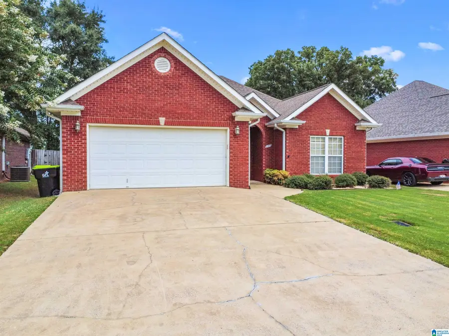 30 ASHTON LANE, Sylacauga, AL 35150 - #3
