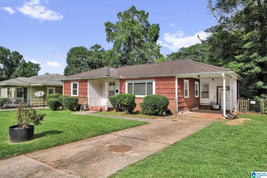 1633 18TH STREET SW, Birmingham, AL 35211 - #3
