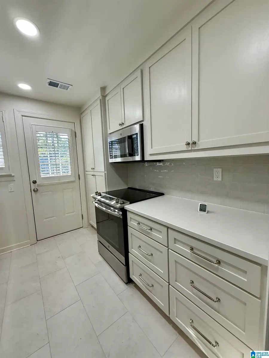 901 SIMS AVENUE, Mountain Brook, AL 35213 - #3