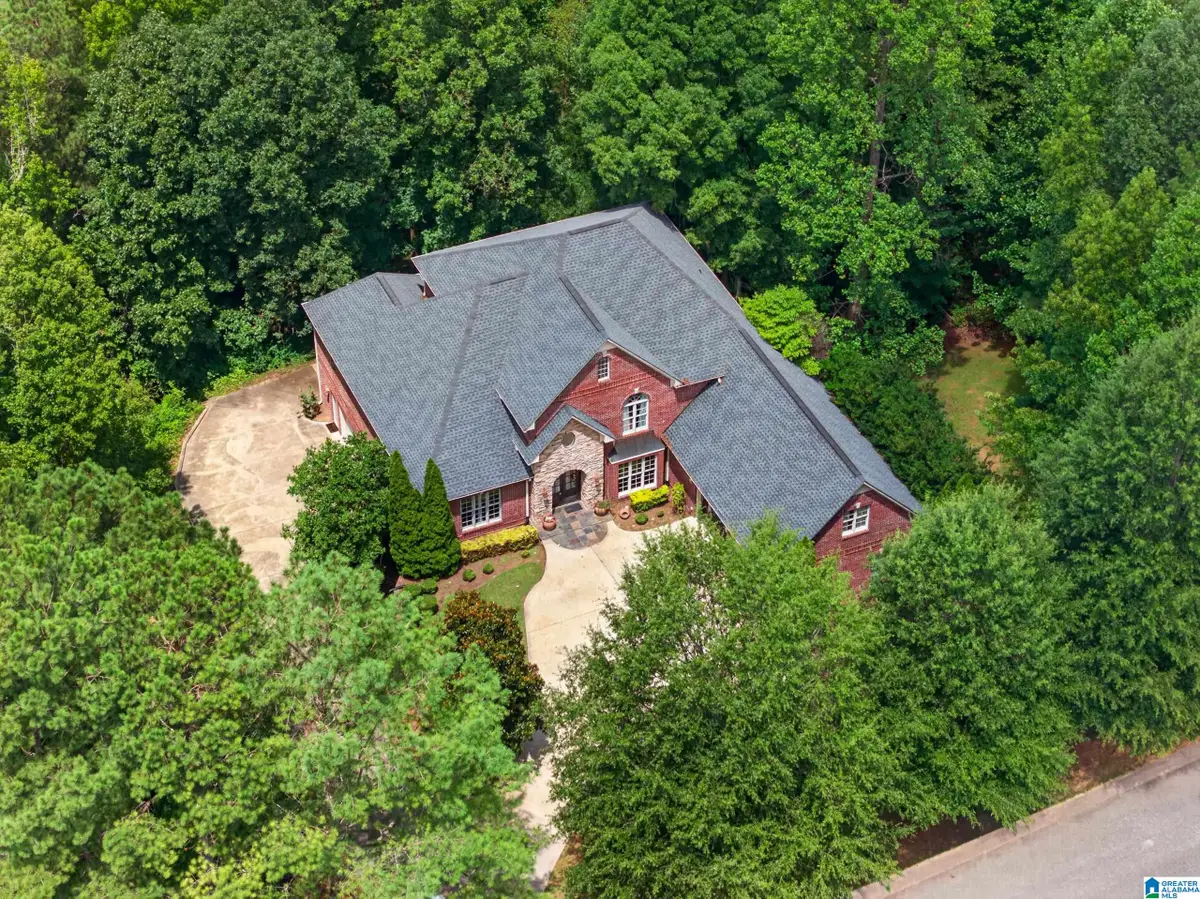 245 ROME BEAUTY CIRCLE, Oxford, AL 36203 - #1