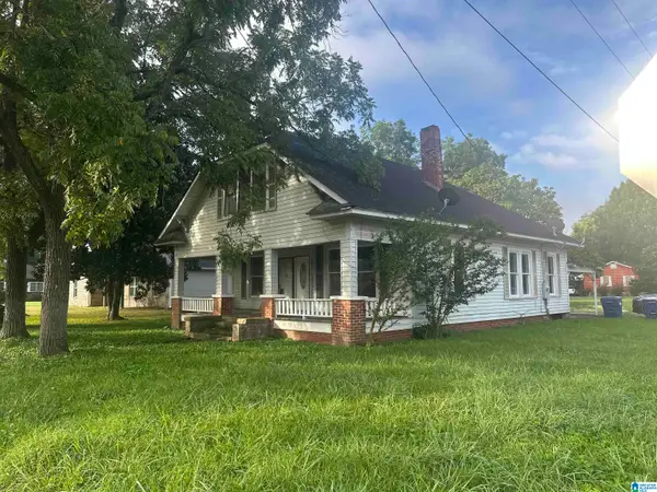401 2ND STREET S, Oneonta, AL 35121