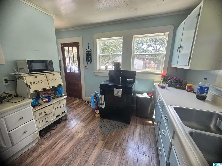 303 SW MADISON AVENUE, Jacksonville, AL 36265 - #2